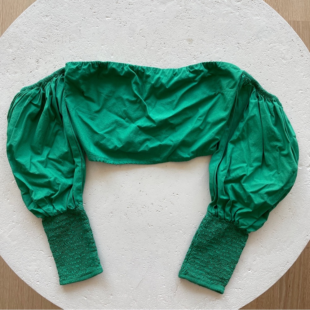 Cropped Long Sleeve Top Smocked Detail Off the Shoulder Size M